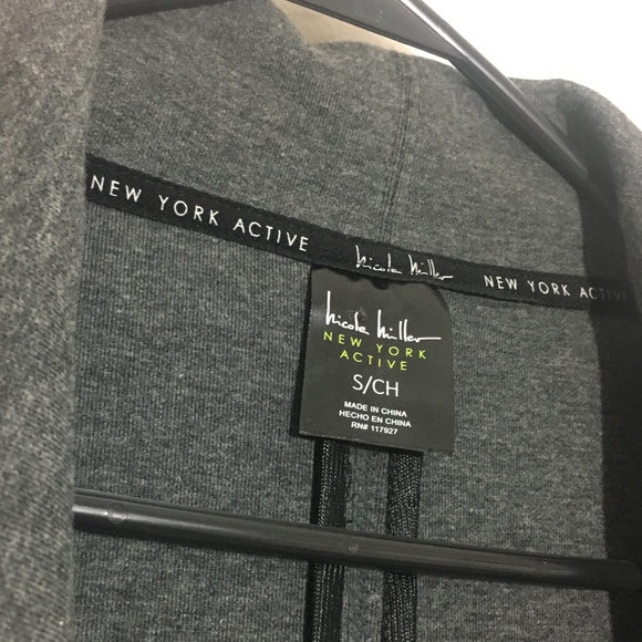 NWOT Nicole Miller New York Activewear Jacket - Picture 5 of 6